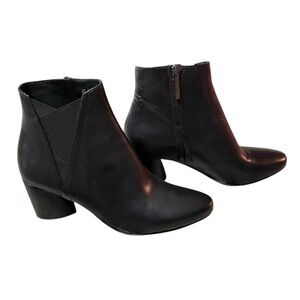 27 Edit Black Leather Porsia Boot ‎ Size 7.5